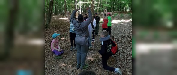Waldjugendspiele 2 Kinder der dritten Klassen bei den Waldjugendspielen.